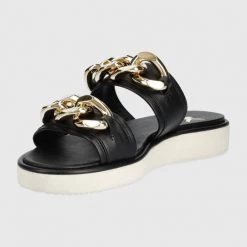 Γυναικεία Σαγιονάρες Δερμάτινες παντόφλες MICHAEL Michael Kors Scarlett Double Band χρώμα: μαύρο -Michael Kors Εκπτώσεις unnamed file 3628