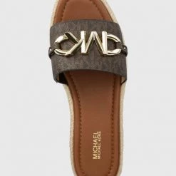 Γυναικεία Σαγιονάρες Παντόφλες MICHAEL Michael Kors Izzy Slide καφέ -Michael Kors Εκπτώσεις unnamed file 3912