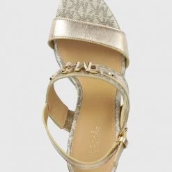 Γυναικεία Πέδιλα με τακούνι Σανδάλια MICHAEL Michael Kors Farrah Wedge χρώμα: χρυσαφί -Michael Kors Εκπτώσεις unnamed file 4038